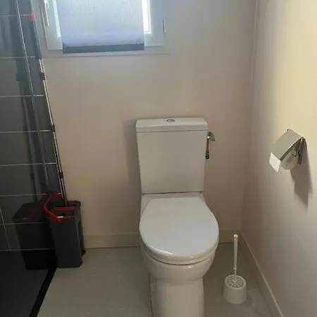 Pour 2 Personnes A Charente Tonnay-Charente