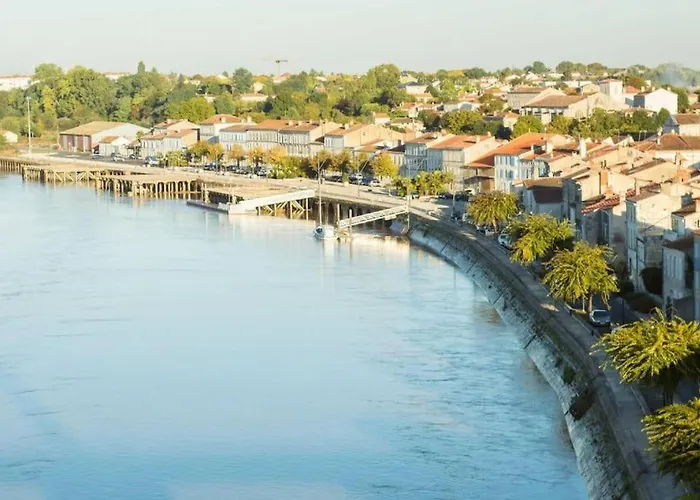 Pour 2 Personnes A Charente Apartment