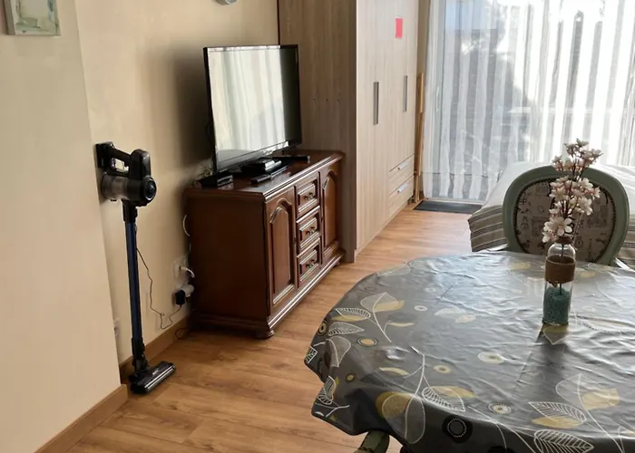 Pour 2 Personnes A Charente Tonnay-Charente